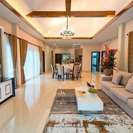 Silverlake Oasis : Pool Villa Na Chom Thian Εξωτερικό φωτογραφία